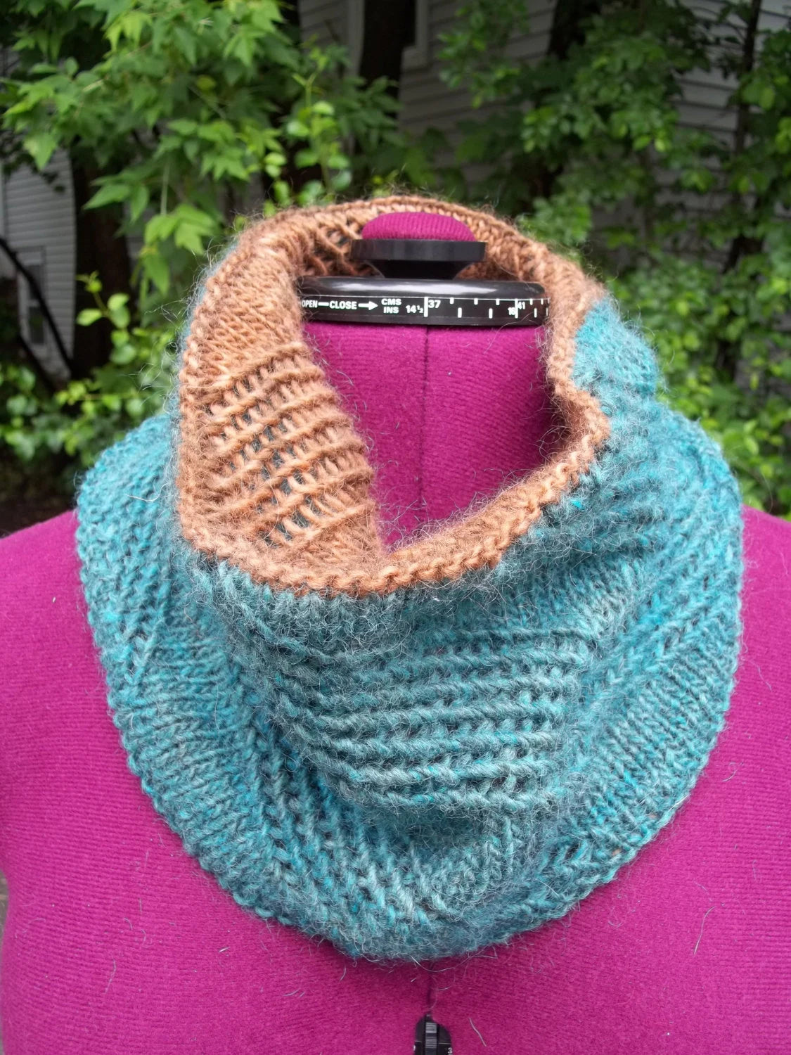 Romney Ridge Cowl Knitting Pattern - Digital Download